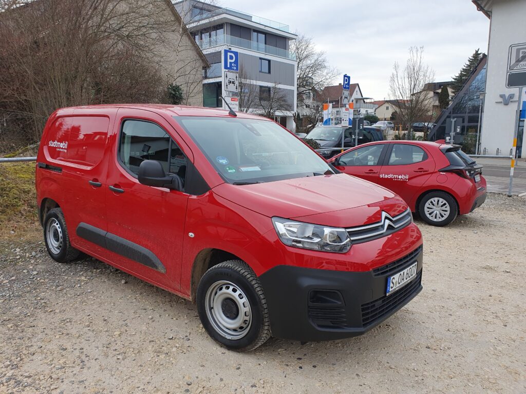 Citroën Berlingo auf dem Kronenparkplatz in Bernhausen