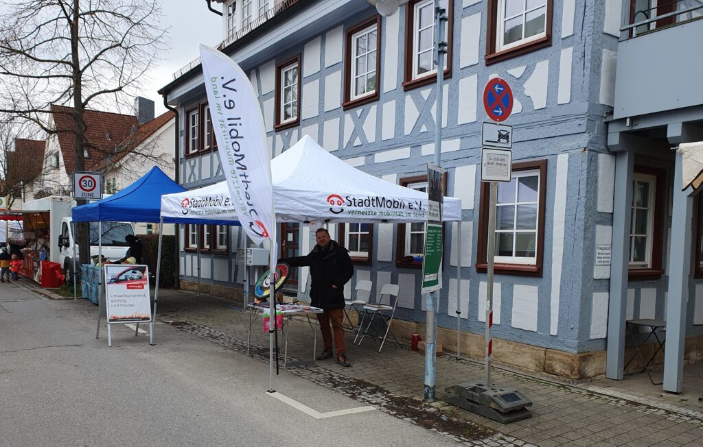 Infostand am Pferdemarkt 15.3.25
